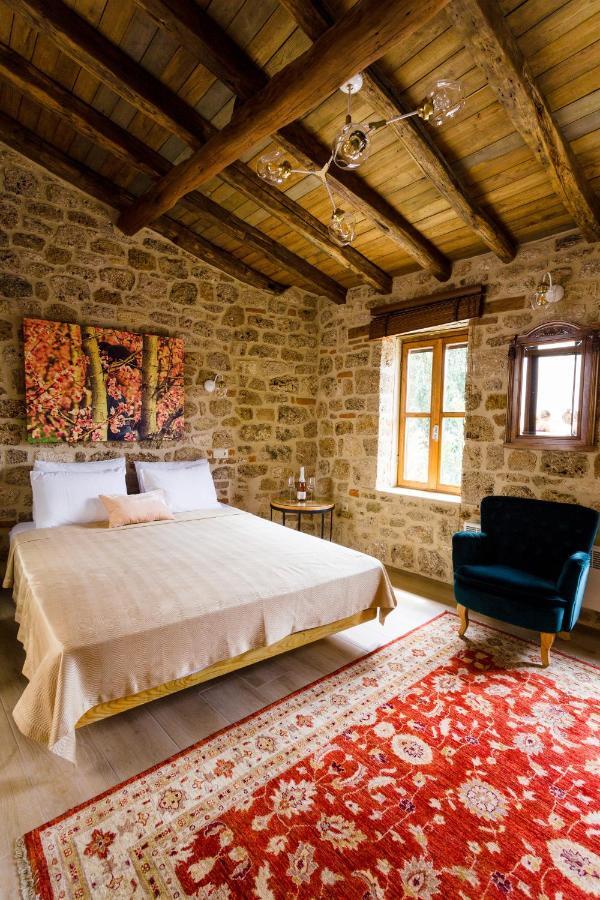 Blossom rooms&suite Veria  Exteriör bild